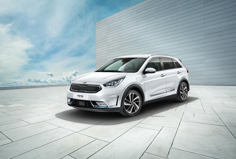  Kia Niro Plug-In Hybrid (DE) 2017 года  (WW) (фото 1 из 45)